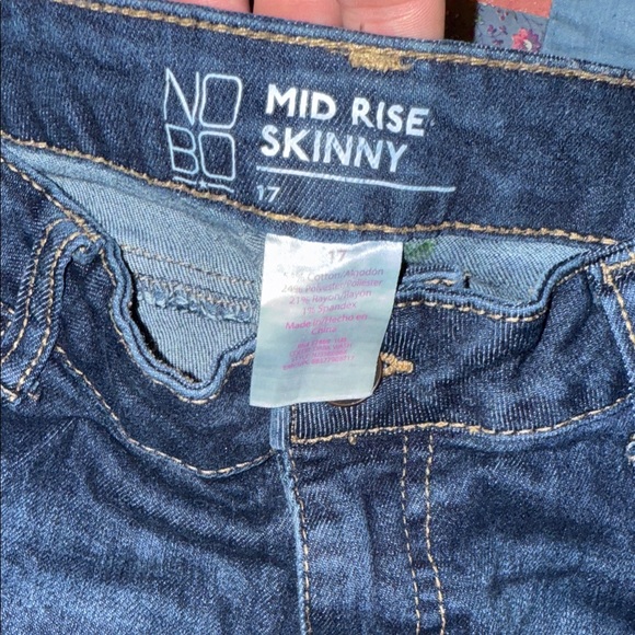 No Boundaries High Rise Distressed Jeans - Dark Blue - Picture 5 of 5